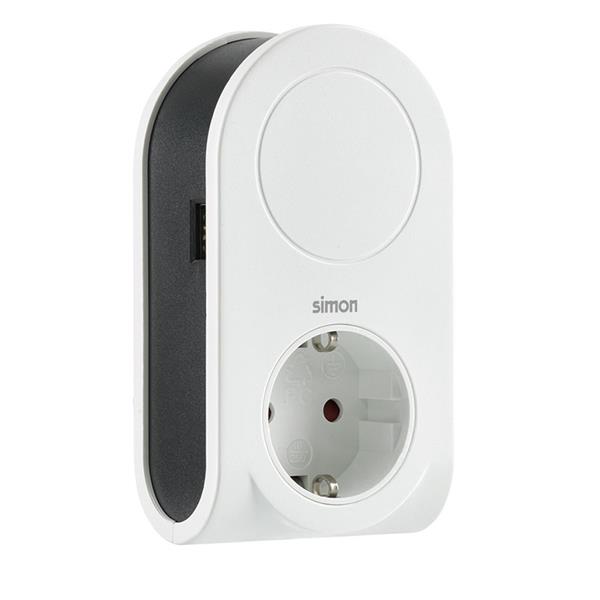 Adaptador con 3 clavijas usb cable enrollable +1 puerto usb a + 1 toma